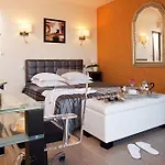 Arc Sur Hotel