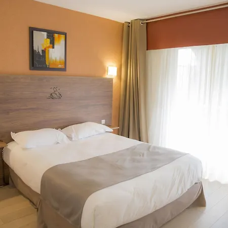 Arc Sur Otel