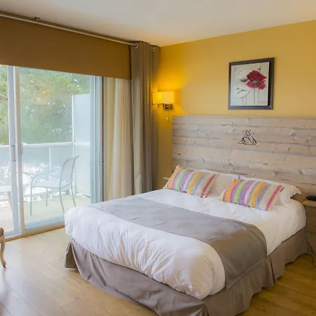 Arc Sur Hotel 3*