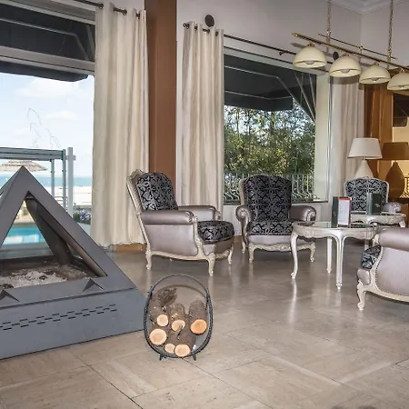 Ξενοδοχείο Arc Sur 3*