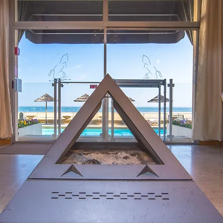 Arc Sur Αρασόν