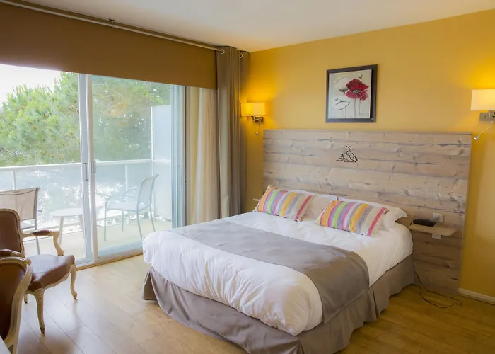 Arc Sur Hotel 3*