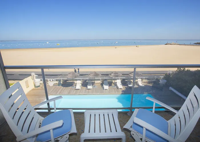 Otel Arc Sur Arcachon